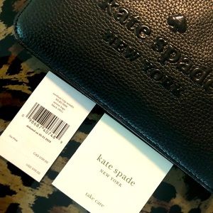 ♠️ AUTHENTIC Kate Spade ♠️ Leather Wristlet ♠️
